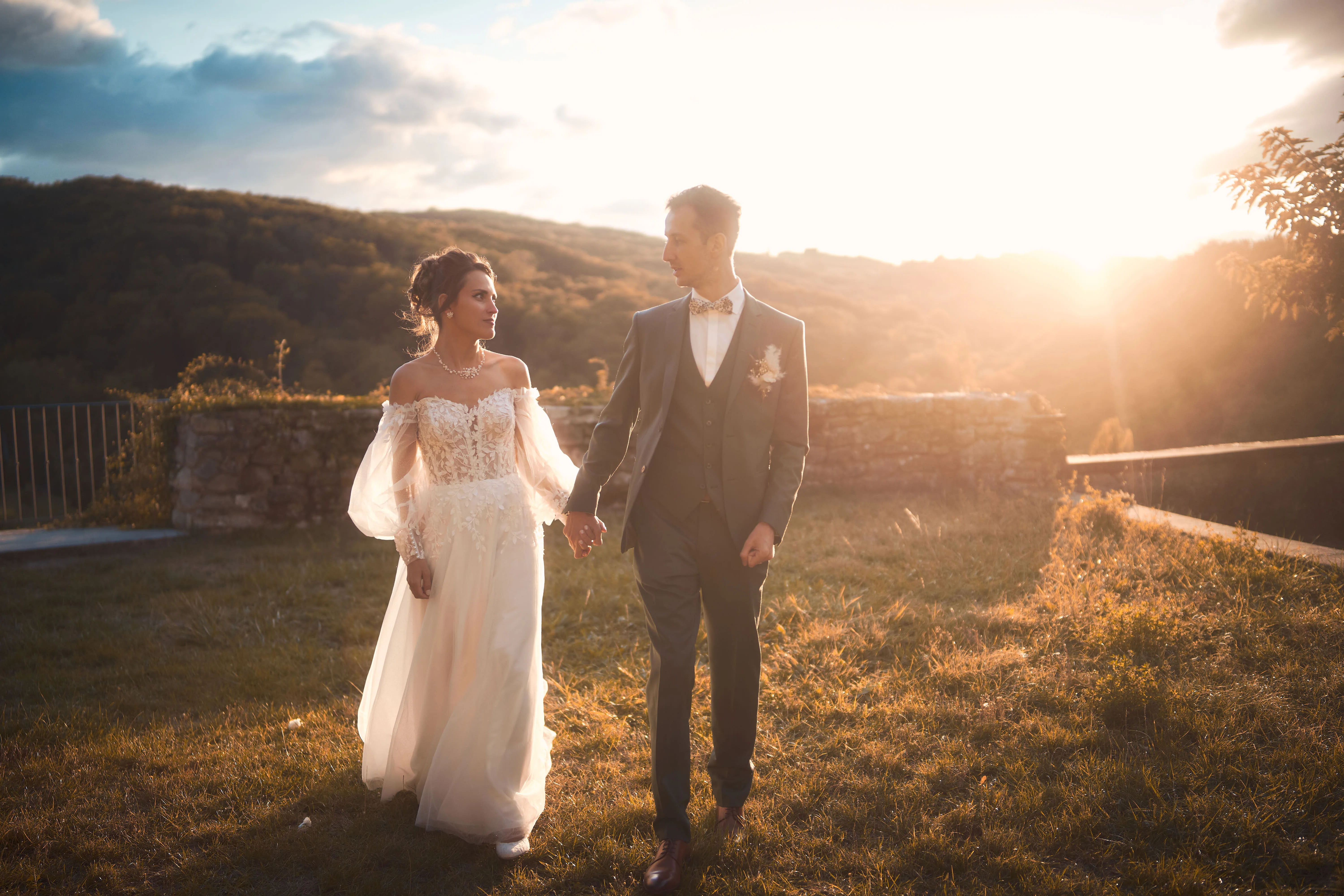 Mariage dans la Drôme photographié dans une lumière naturelle.